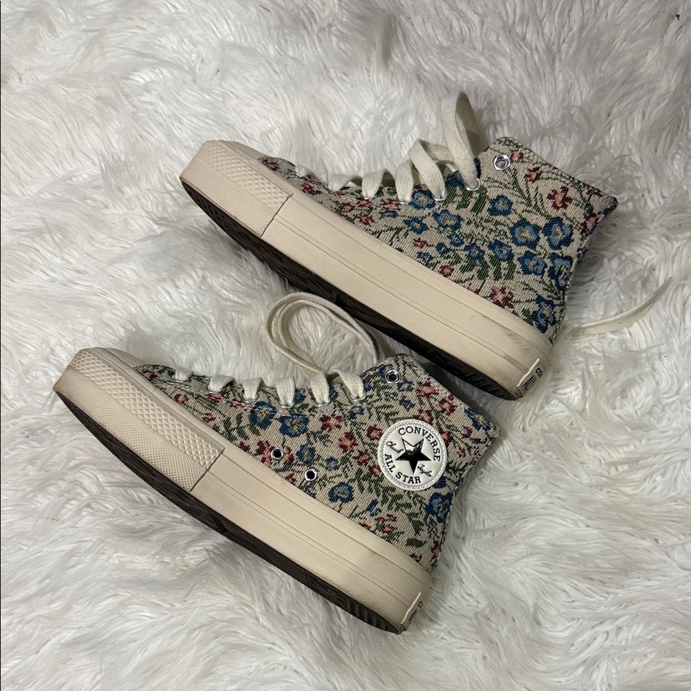 Converse Floral Jacquard High-Top Sneakers - Cream and Blue - Picture 3 of 4